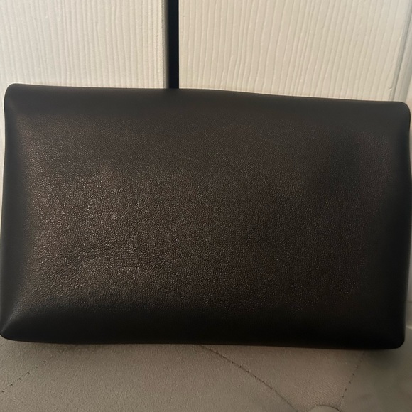 SAINT LAURENT CASSANDRE LEATHER CLUTCH - Picture 6 of 14